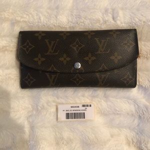 Louis Vuitton Emilie Wallet
